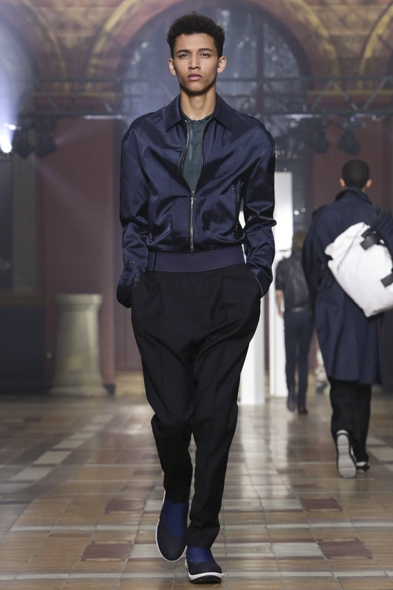 Louis Vuitton Men's RTW Spring 2014  Louis vuitton men, Mens fashion,  Elegant men style