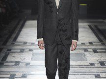 Alexander McQueen Fall 2016 Menswear