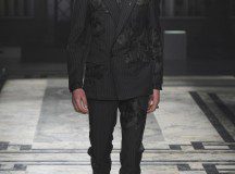 Alexander McQueen Fall 2016 Menswear