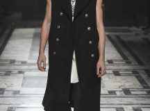 Alexander McQueen Fall 2016 Menswear