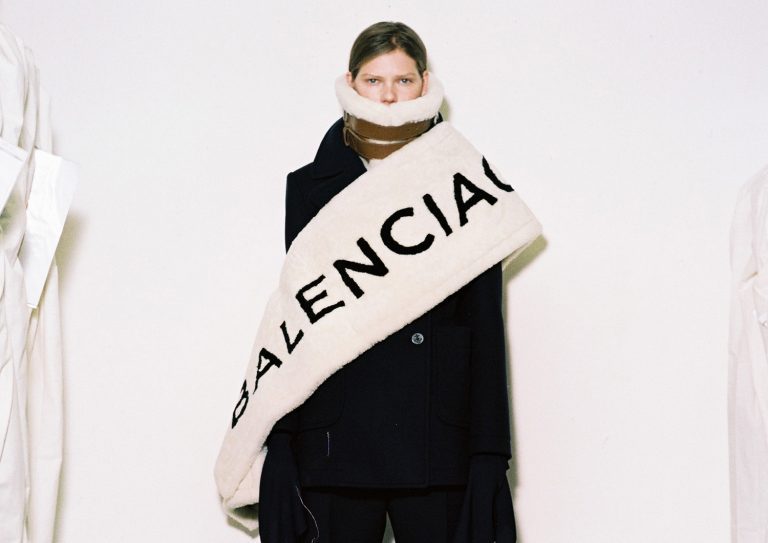 Balenciaga Pre-Fall 2016 RTW
