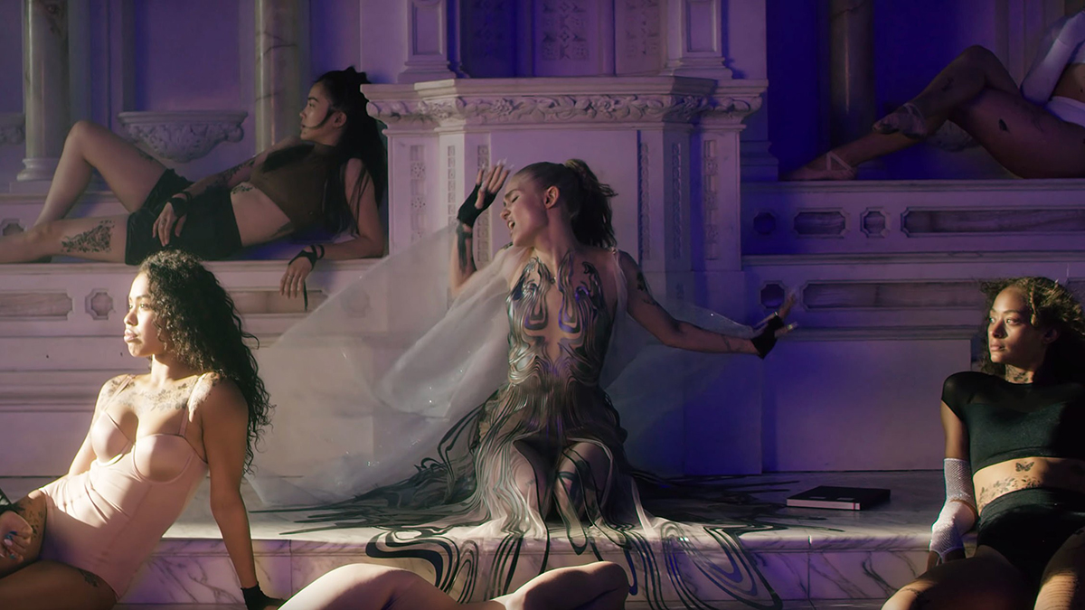 Grimes Drops Futuristic Renaissance Music Video "Violence"
